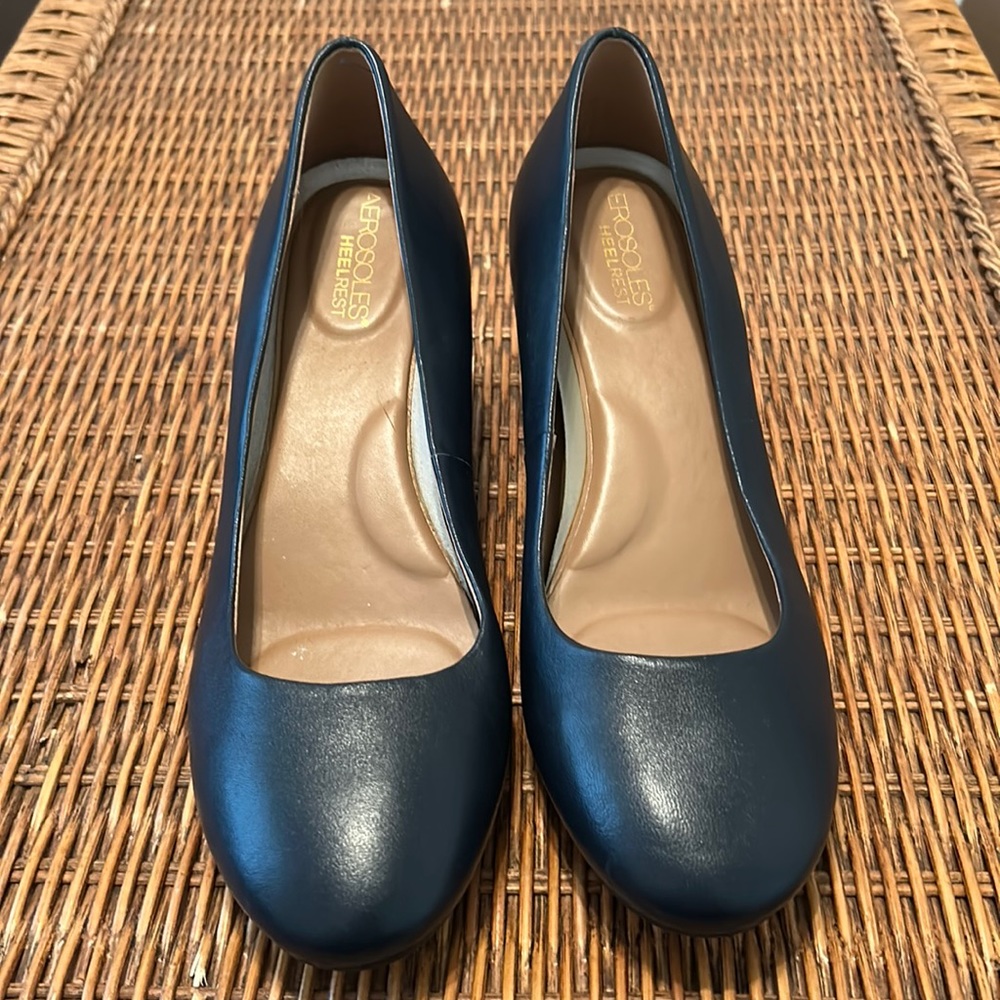 New aerosoles heelrest 10.5 navy